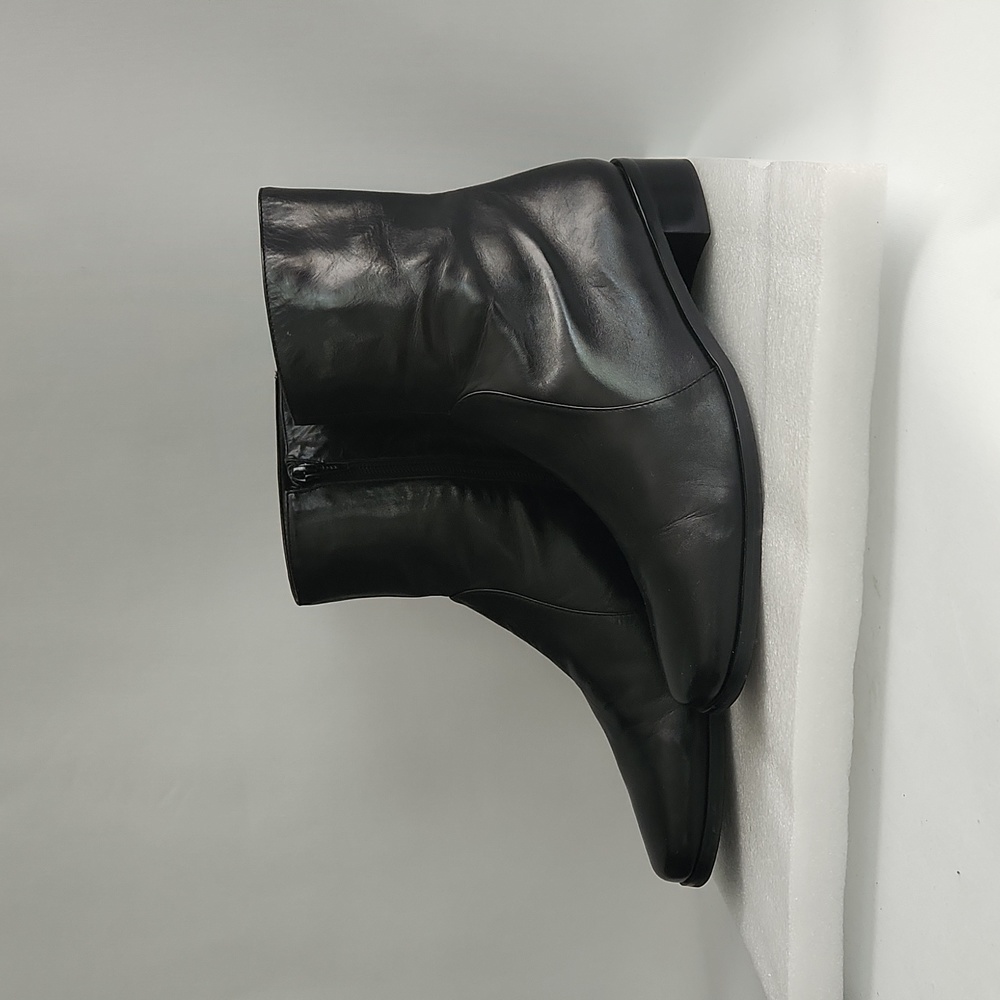Etienne Aigner Oradell LEATHER Unisex Boots Size 9